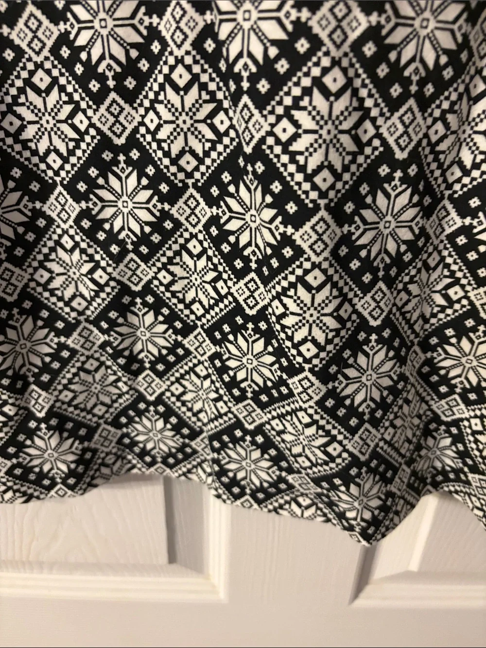 Kim Rogers Black and White 3/4  Long Sleeve Patterned Tunic